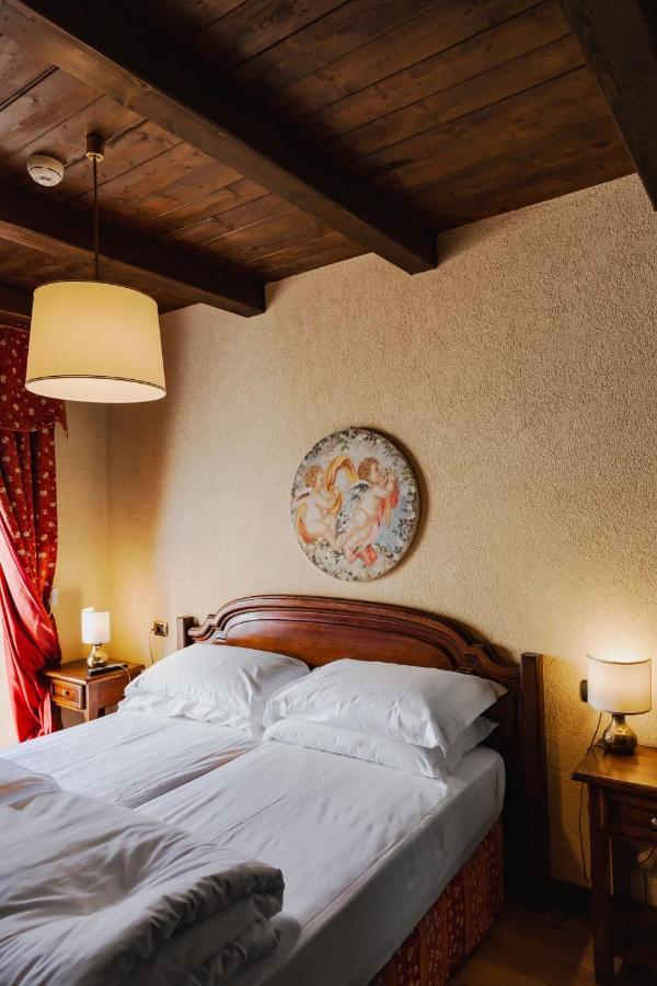 Hotel Jumeaux Бройл-Червиня Екстериор снимка