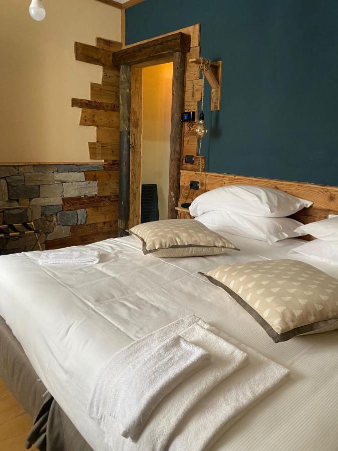 Hotel Jumeaux Бройл-Червиня Екстериор снимка
