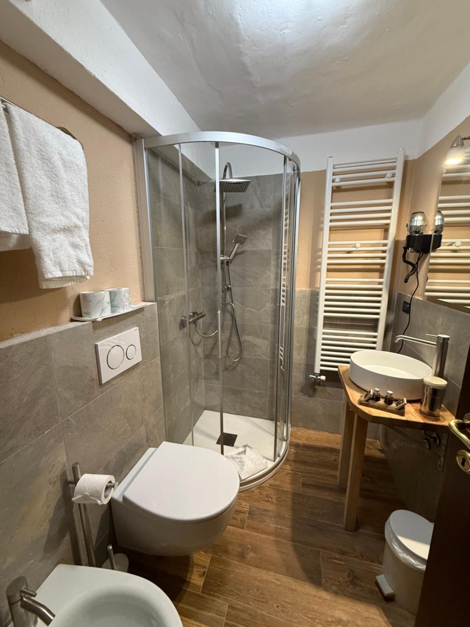 Hotel Jumeaux Бройл-Червиня Екстериор снимка